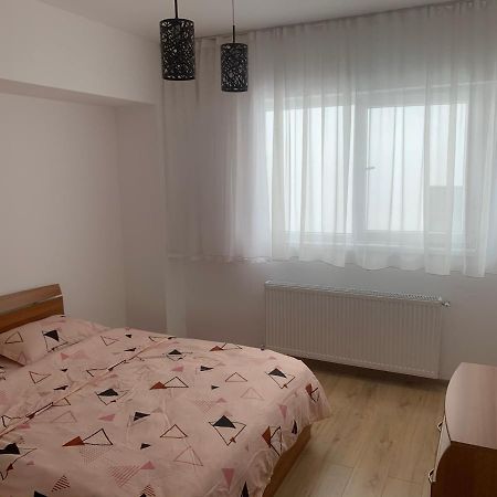 Ioana Home Ploieşti Exteriér fotografie